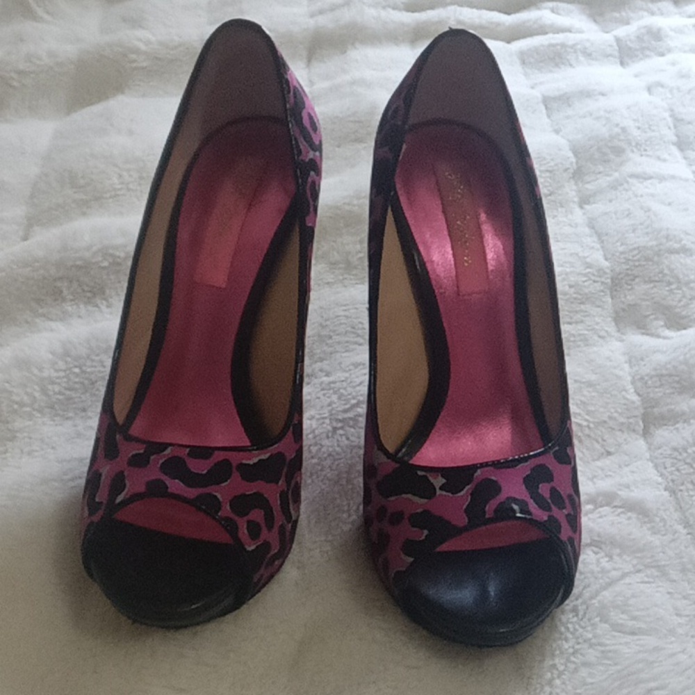 They Were A Gift And They Make Great Clubbing Shoes View 2